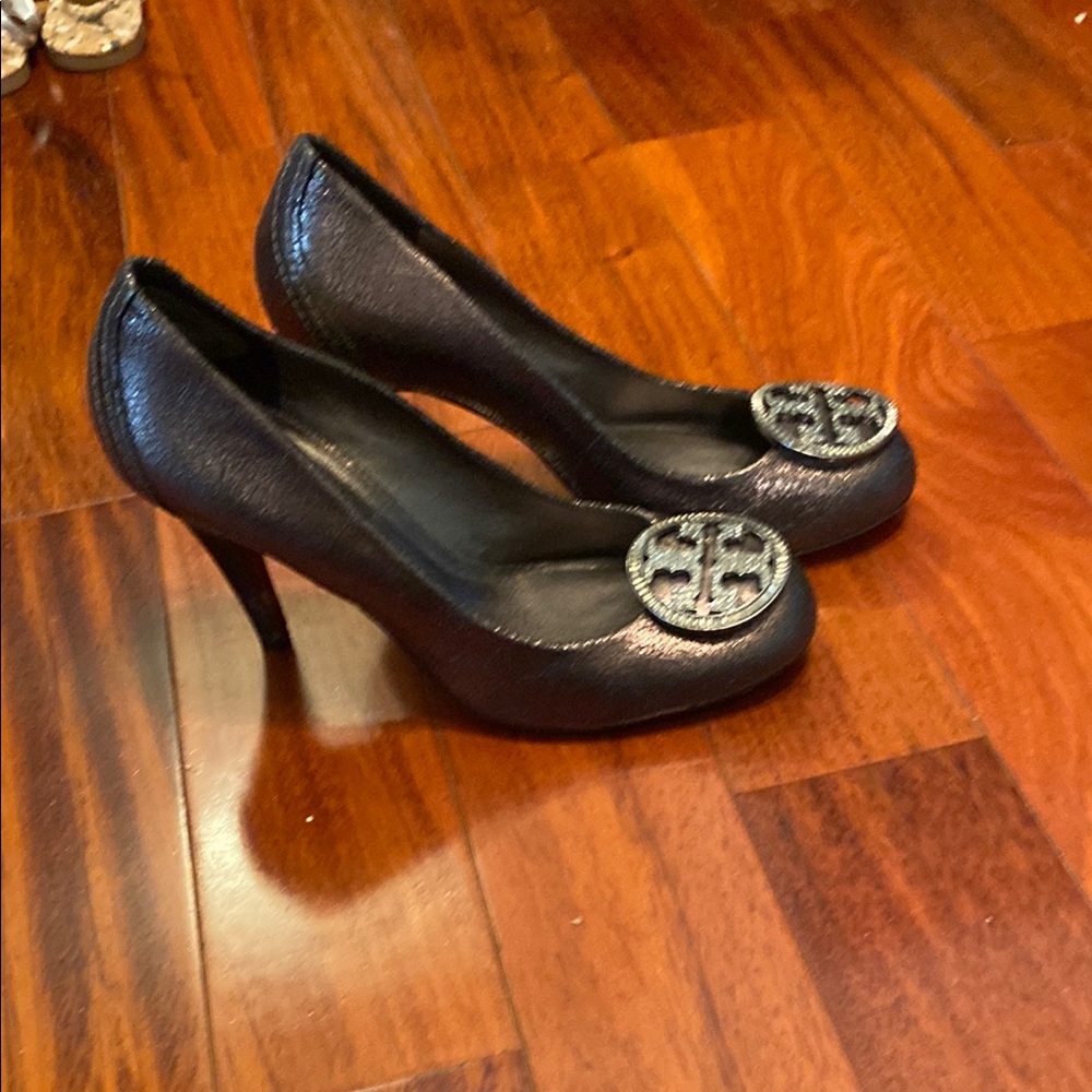 Tory Burch Black Leather Heels with Silver Medallion